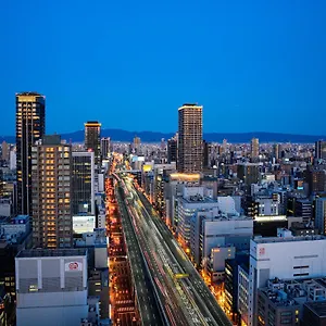 Otel Apa & Midosuji Hommachi Eki Tower, Osaka